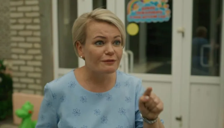 Момент из 4 серии 4 сезона